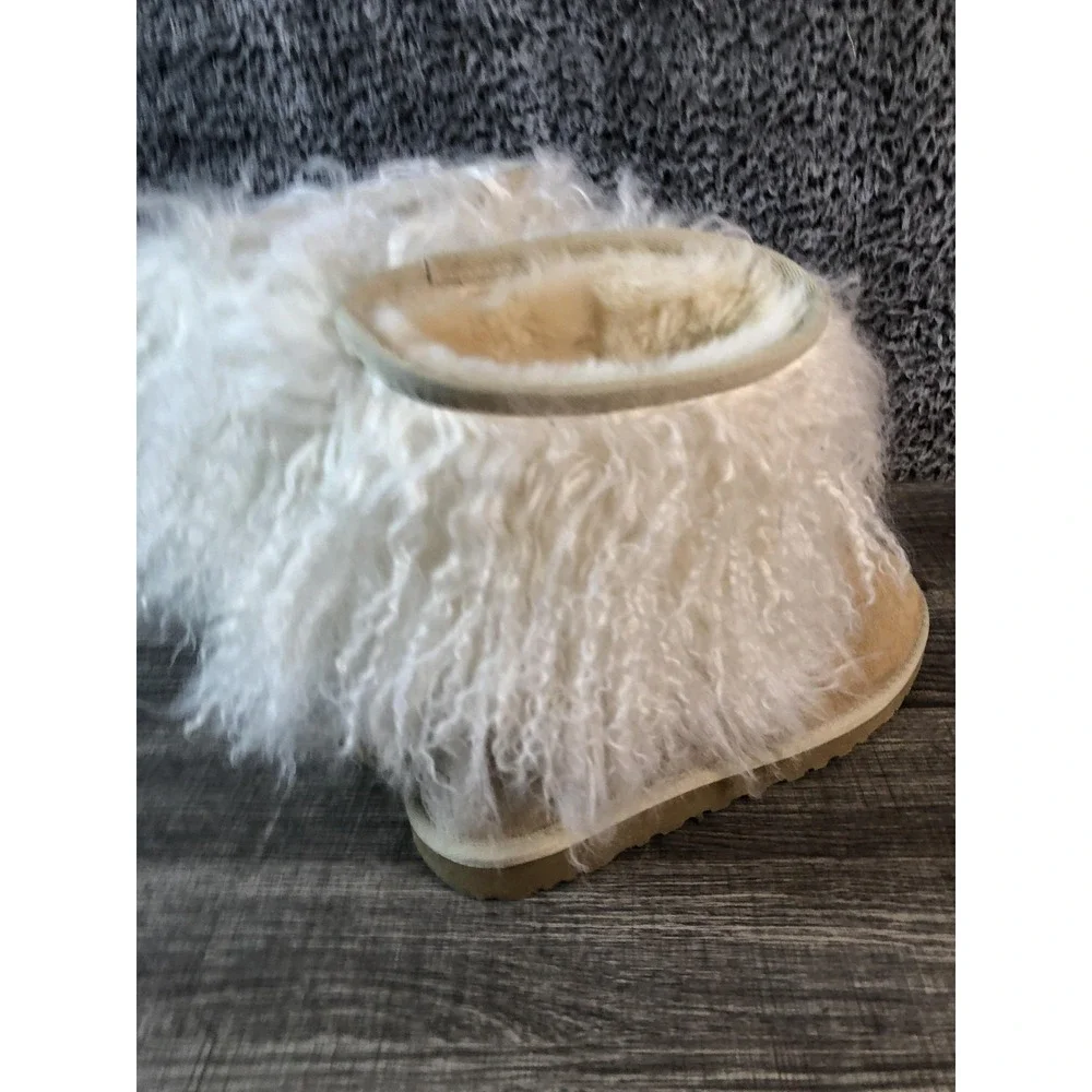 UGG Boots Womens Size 6 White Suede Shearling Fur Cuff Lined Winter 1875